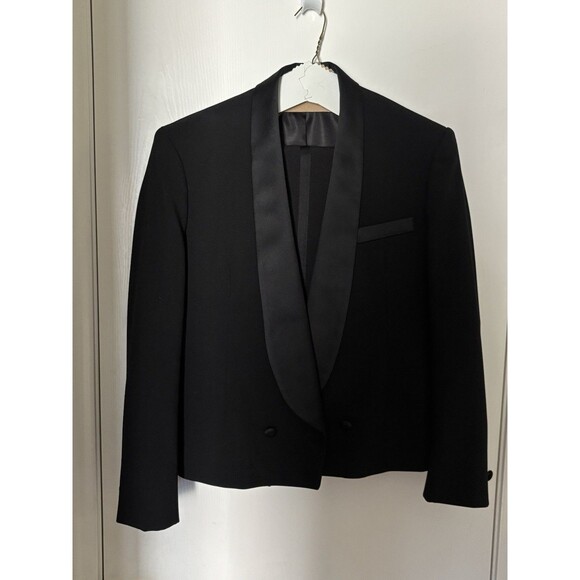 Young Mens Black Tuxedo Jacket, Pants, Bow Tie, White Shirt, Wagner Collection - Picture 6 of 14